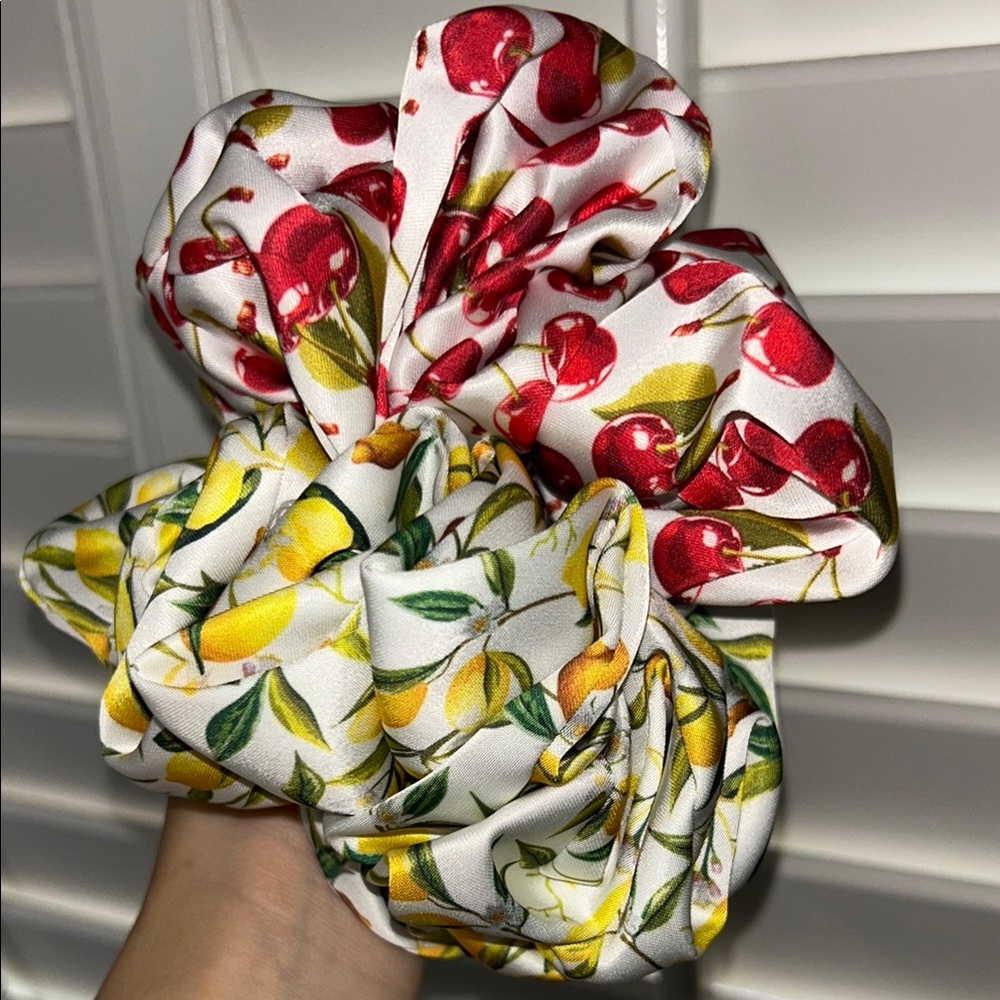 🇺🇸FIRM PRICE🇺🇸Jumbo 2 Cherry and Lemon Print Scrunchies